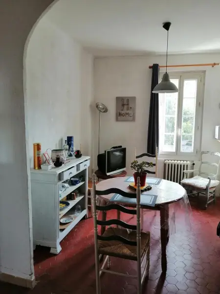 Appartement charmant à La Seyne-sur-Mer 44 m² avec terrasse - Photo 2