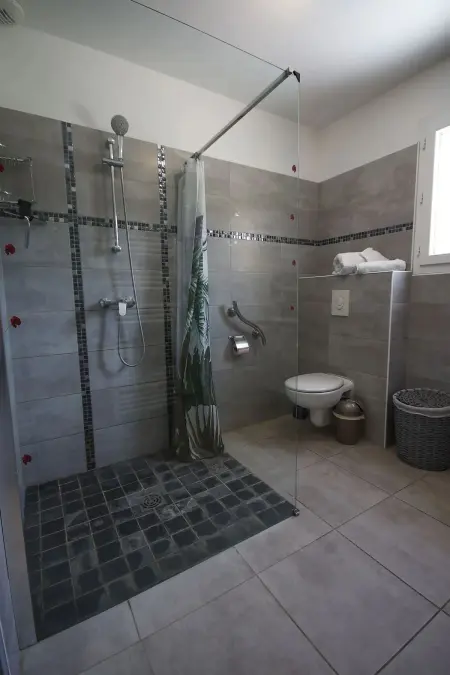 Maison spacieuse à La Roche-sur-le-Buis avec piscine privée 150 m² - Photo 38