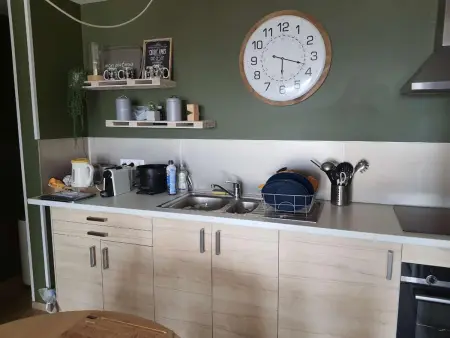 Appartement charmant à Reims avec vue imprenable sur la ville. - Photo 3