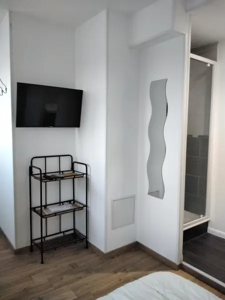Appartement charmant à Reims avec vue imprenable sur la ville. - Photo 17