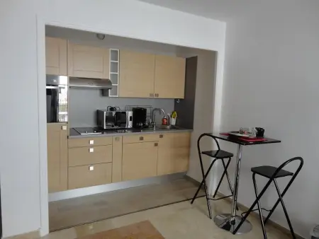 Studio charmant au cœur de Cannes avec balcon et parking - Photo 6