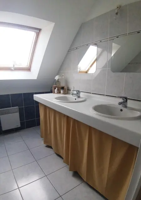 Maison confort Trégomeur avec jardin et parking - Photo 10