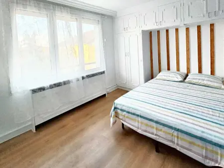 Majestueuse maison à Bondy - 200 m² - 10 pers. & parking - Photo 2