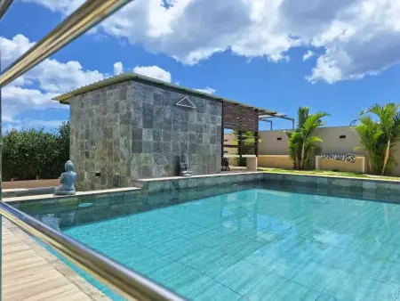 Villa harmonieuse à Flic-en-Flac avec piscine privée - Photo 1