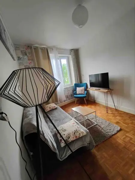 Appartement chaleureux à Néris-les-Bains - 57 m² avec terrasse - Photo 1