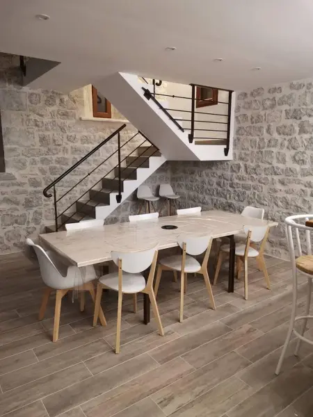 Maison de charme à Balazuc avec jardin et mobilier extérieur - Photo 4