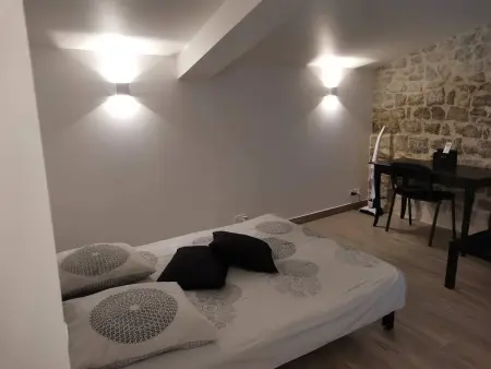 Maison de charme à Balazuc avec jardin et mobilier extérieur - Photo 8