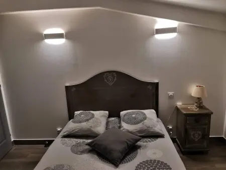 Maison de charme à Balazuc avec jardin et mobilier extérieur - Photo 11