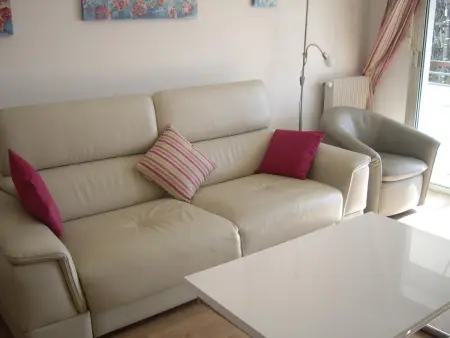 Appartement moderne à Antibes - 50 m² - Vue sur jardin - Photo 1