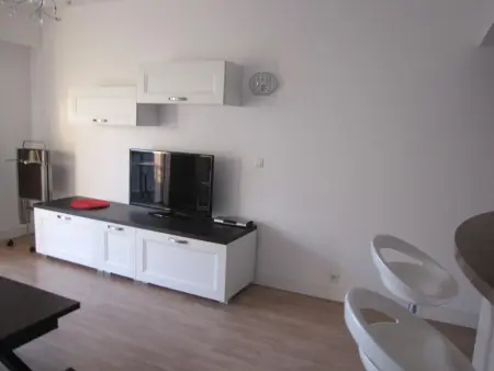 Appartement moderne à Antibes - 50 m² - Vue sur jardin - Photo 31
