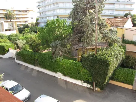 Appartement moderne à Antibes - 50 m² - Vue sur jardin - Photo 36