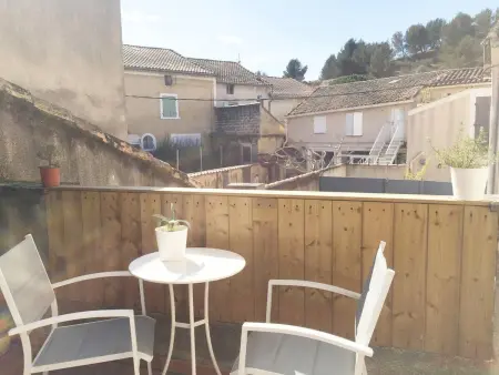 Appartement confortable à Vedène - 45m² - terrasse - Photo 6