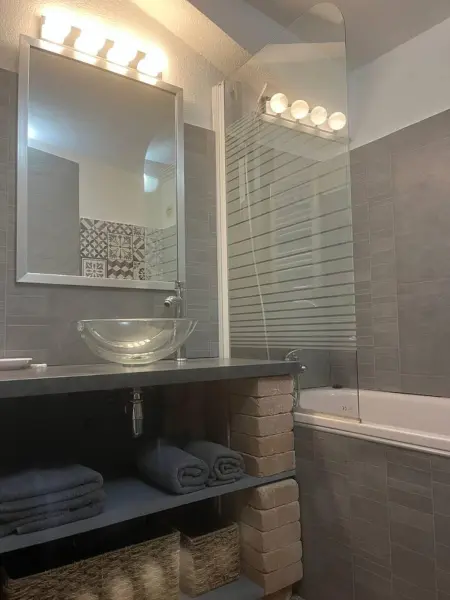 Appartement confortable à Vedène - 45m² - terrasse - Photo 35