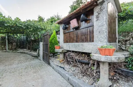 Villa charmante à Cividade, 150 m² avec piscine privée - Photo 14