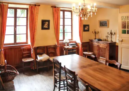 Maison familiale chaleureuse à Augirein avec grand jardin. - Photo 2