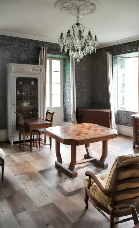 Maison familiale chaleureuse à Augirein avec grand jardin. - Photo 8