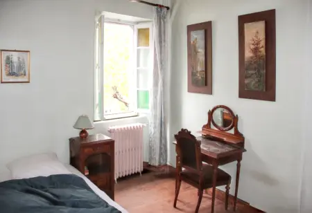 Maison familiale chaleureuse à Augirein avec grand jardin. - Photo 10