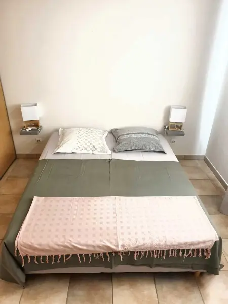 Spacieuse villa à Saint-Jean-du-Pin avec piscine privée - Photo 26