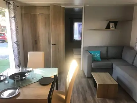 Bungalow charmant à Canet-en-Roussillon avec piscine - Photo 3
