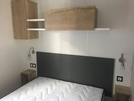 Bungalow charmant à Canet-en-Roussillon avec piscine - Photo 4