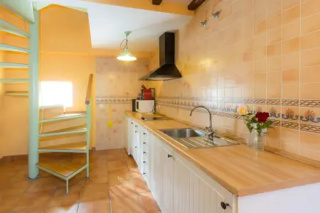 Maison charmante à Fresneda de la Sierra Tirón avec jardin. - Photo 2
