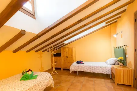 Maison charmante à Fresneda de la Sierra Tirón avec jardin. - Photo 12