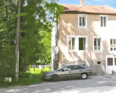 Maison familiale spacieuse à Saint-Claude, vue sur la rivière - Photo 41