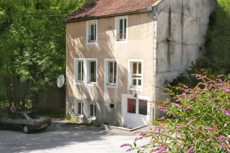 Maison familiale spacieuse à Saint-Claude, vue sur la rivière - Photo 42