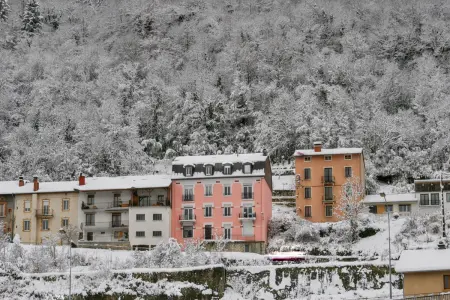 Maison familiale spacieuse à Saint-Claude, vue sur la rivière - Photo 61