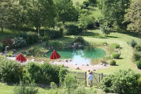 Maison charmante à Saint-Cybranet avec grand jardin, piscine - Photo 1