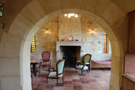 Maison charmante à Saint-Cybranet avec grand jardin, piscine - Photo 7