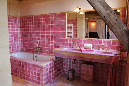 Maison charmante à Saint-Cybranet avec grand jardin, piscine - Photo 13