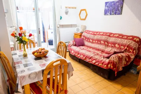 Maison accueillante à Leucate avec jardin et terrasse - Photo 2