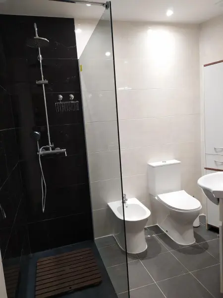 Appartement charmant à Portimão – 45 m² avec piscine partagée - Photo 9