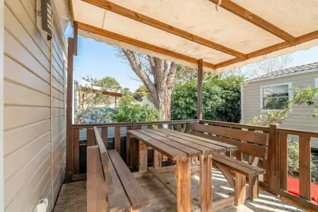 Bungalow confortable à Narbonne avec terrasse et parking inclus - Photo 2
