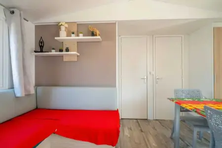 Bungalow confortable à Narbonne avec terrasse et parking inclus - Photo 6
