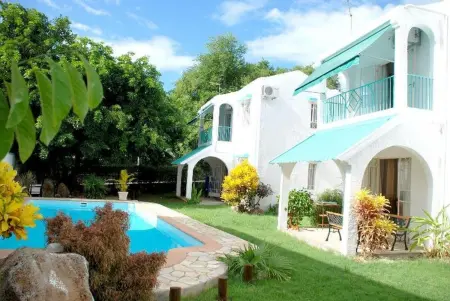 Maison spacieuse à Flic en Flac avec piscine partagée - Photo 2
