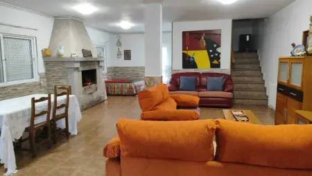 Maison spacieuse avec jardin à Touro – Idéale en famille - Photo 1