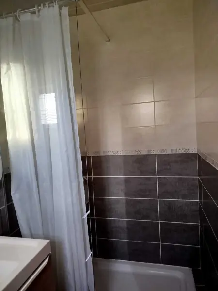 Maison accueillante à Margerie-Hancourt avec jardin 91 m² - Photo 5