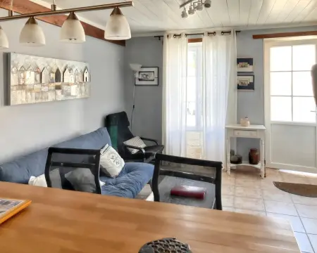 Maison agréable proche des plages - 40 m² - Le Grand-Village-Plage - Photo 2