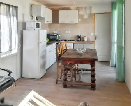 Studio confortable à Bellerive-sur-Allier 30 m² avec jardin - Photo 4