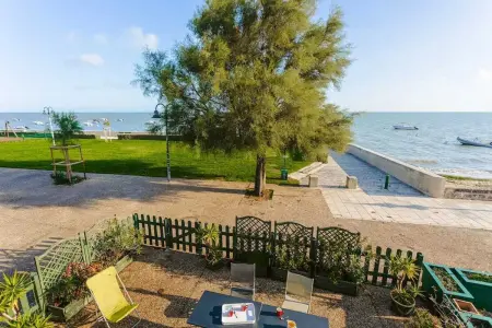 Maison confortable proche de la mer avec terrasse - Photo 4