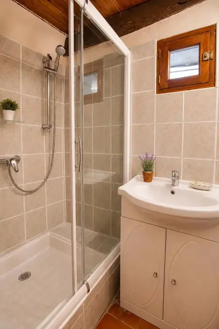 Maison charmante à La Roche-sur-le-Buis avec piscine partagée - Photo 16