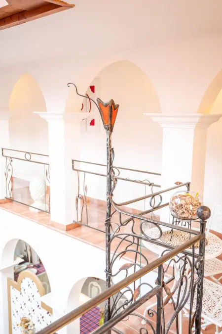 Villa raffinée à Saint-Cyr-sur-Loire avec piscine privée - Photo 34