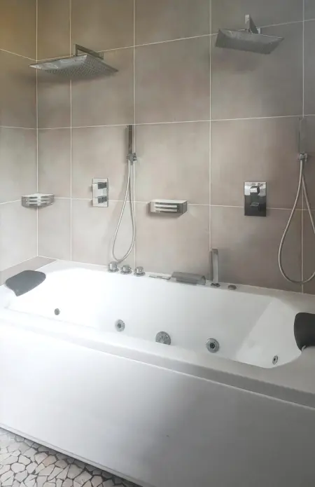 Villa élégante à Beauchêne avec piscine privée - Photo 54