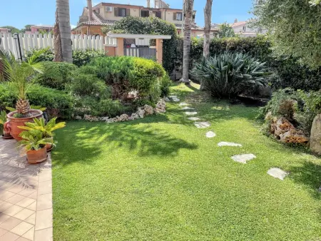 Villa conviviale à Ladispoli avec piscine privée - Photo 14