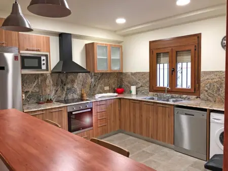 Maison spacieuse à Cretas avec vue sur la montagne - Photo 20