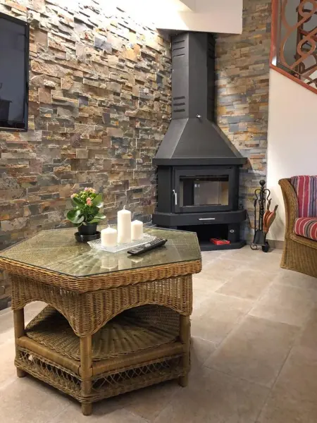 Maison spacieuse à Cretas avec vue sur la montagne - Photo 24
