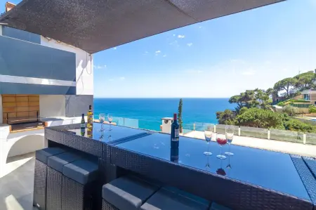 Villa en bord de mer à Lloret de Mar avec vue sur jardin et piscine - Photo 3