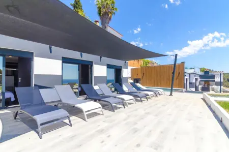 Villa en bord de mer à Lloret de Mar avec vue sur jardin et piscine - Photo 5
